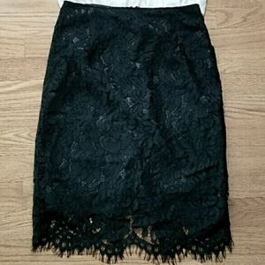 WHBM Eyelash lace skirt